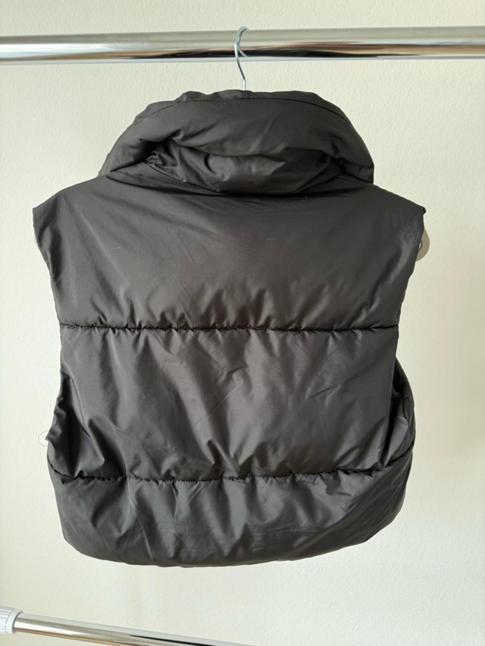 Zenana Outfitters Black Puffer Vest with High Collar - Picture 2 of 4